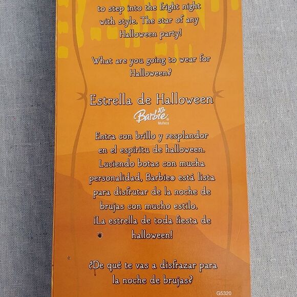 Collectible Halloween Star Barbie from 2005 Estrella de Halloween - Picture 4 of 7